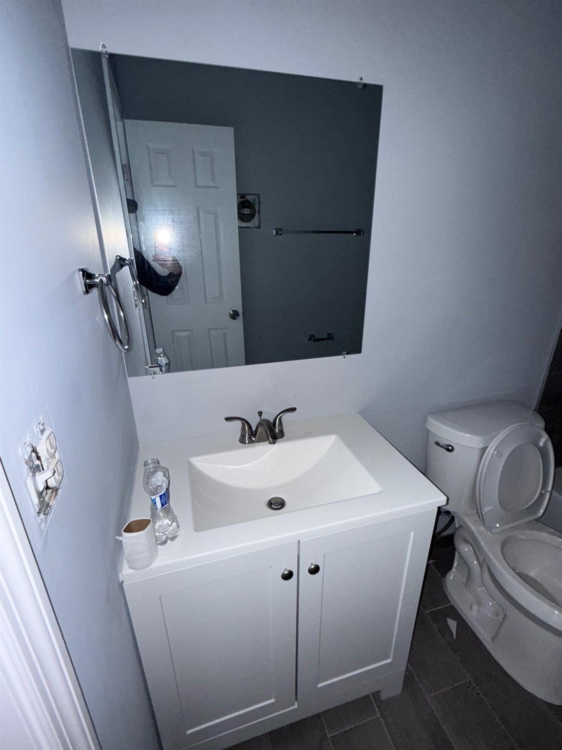 403 NW 32nd Ct 202