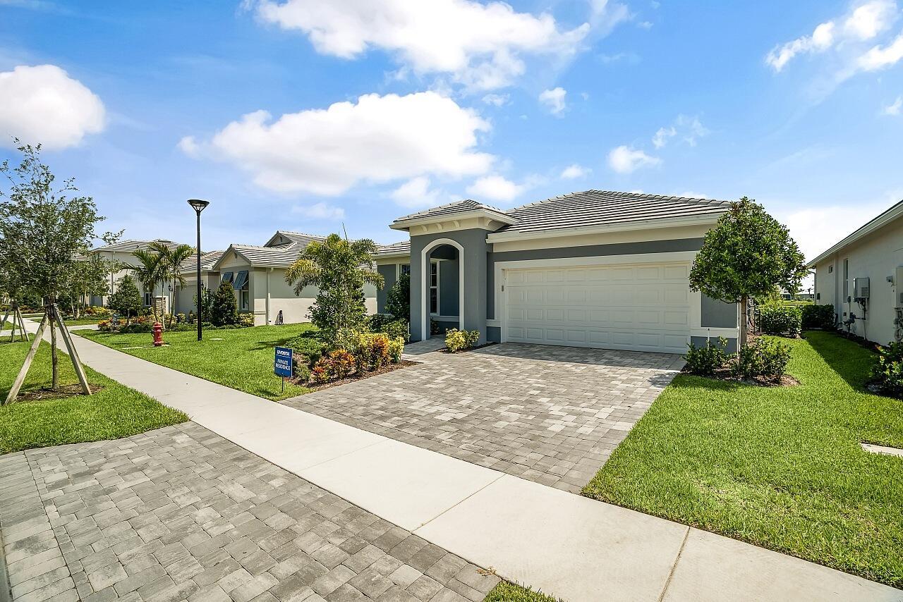 HARBOR ISLE PHASE 1 - Residential Lease