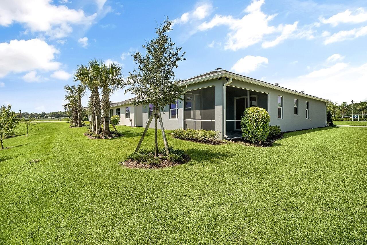 HARBOR ISLE PHASE 1 - Residential Lease