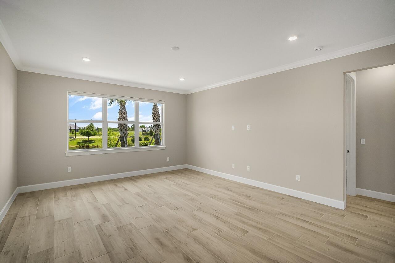 HARBOR ISLE PHASE 1 - Residential Lease