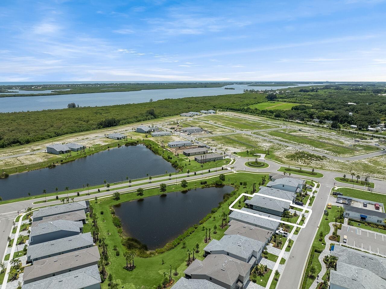 HARBOR ISLE PHASE 1 - Residential Lease