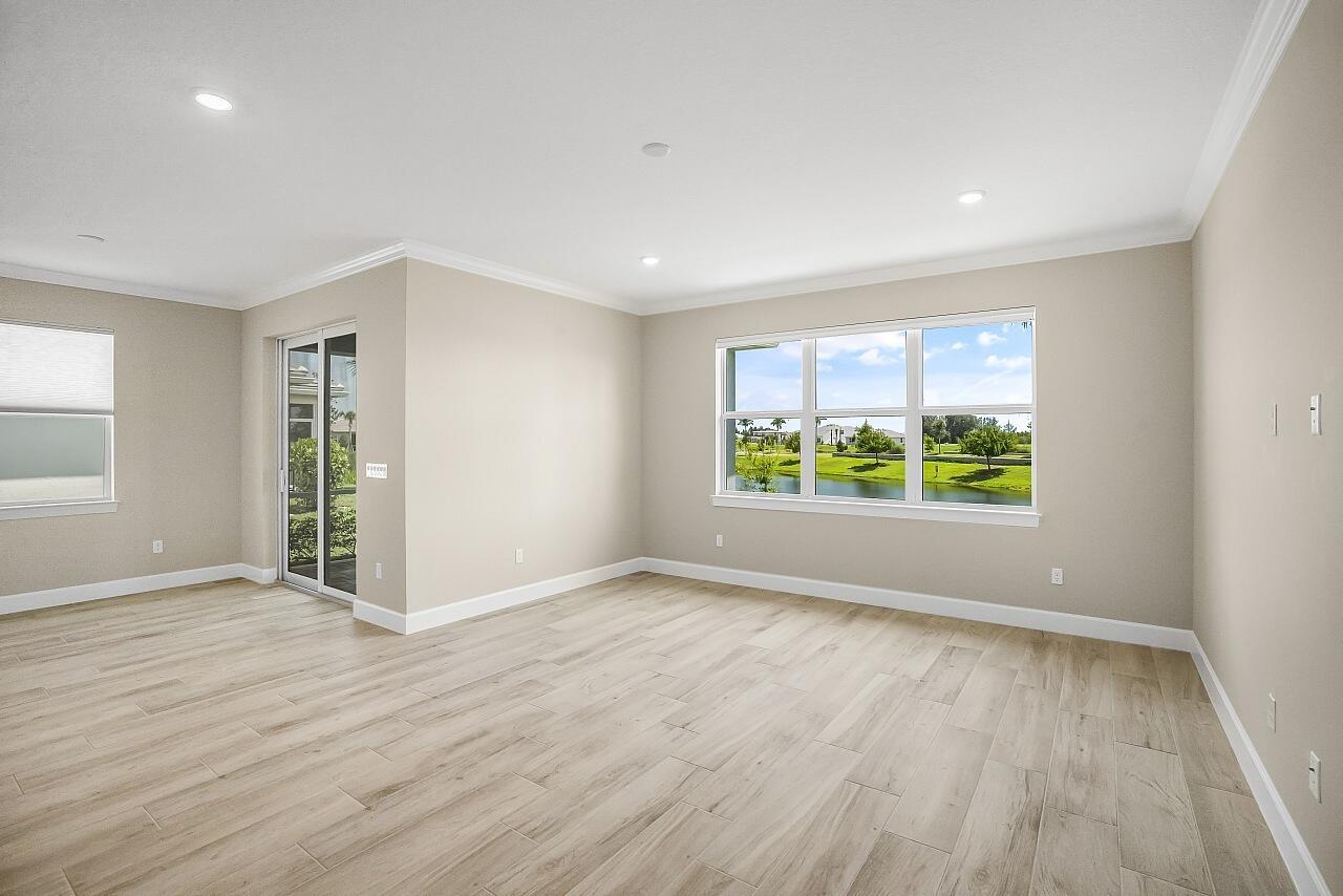 HARBOR ISLE PHASE 1 - Residential Lease