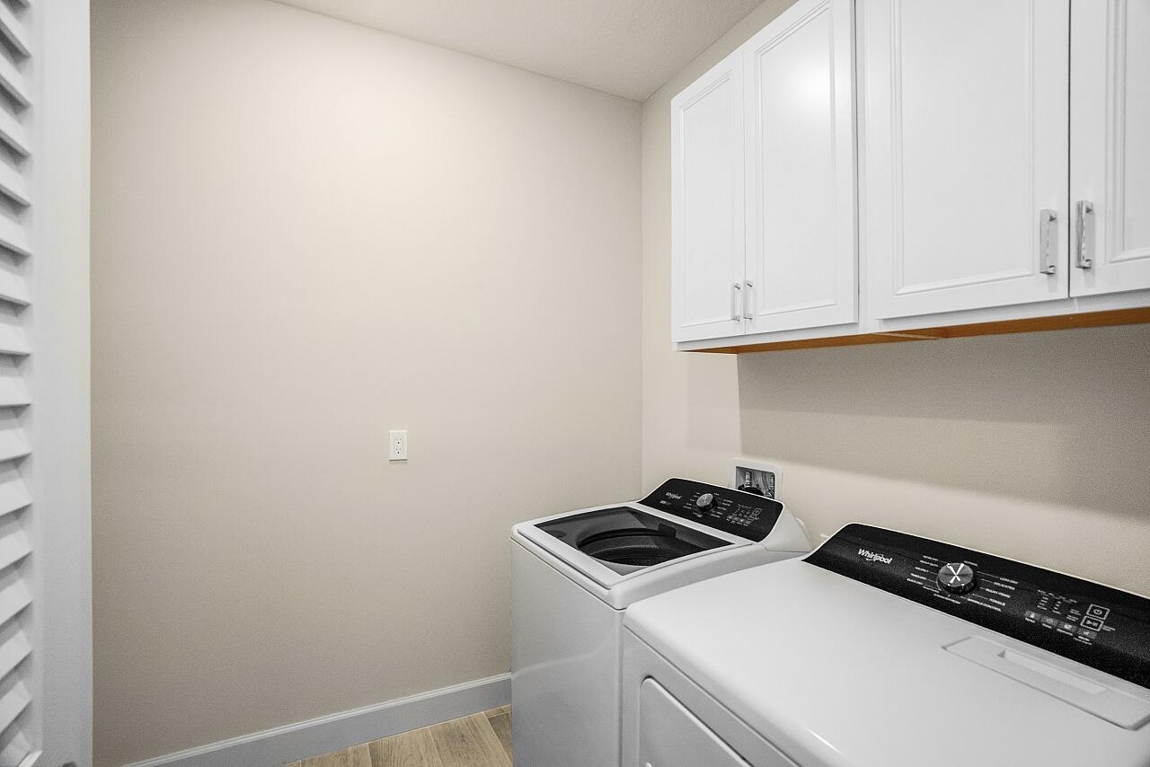 HARBOR ISLE PHASE 1 - Residential Lease