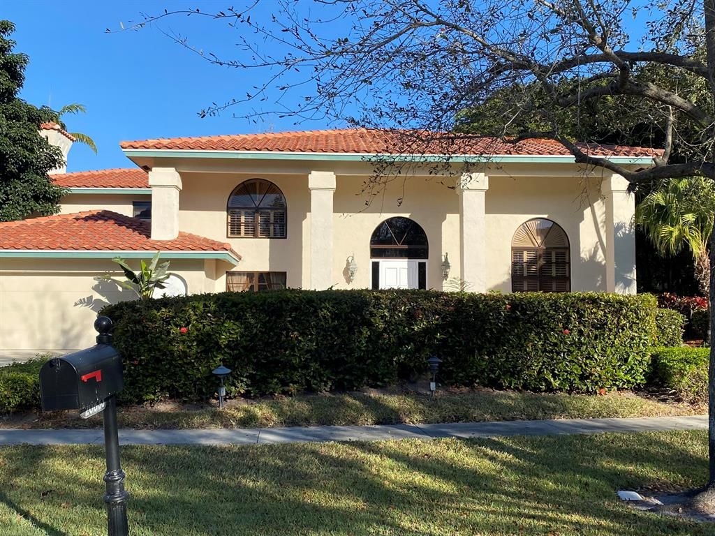 Photo of 20833 Pinar Trail, Boca Raton, FL 33433 (MLS # R10689199)