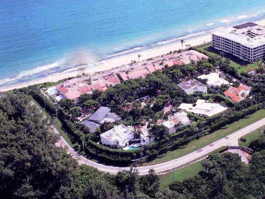 RESIDENCES AT SLOANS CURVE - Residential