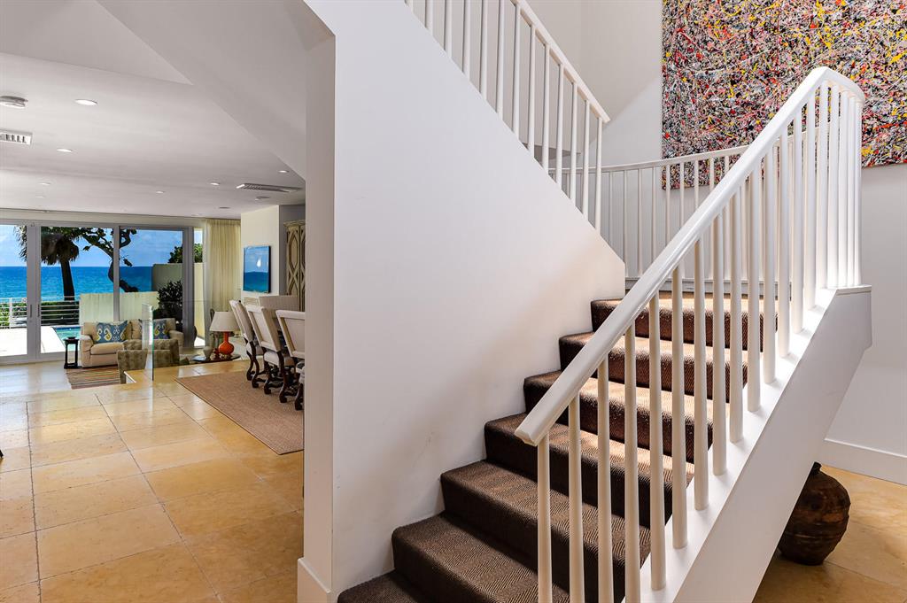 RESIDENCES AT SLOANS CURVE - Residential