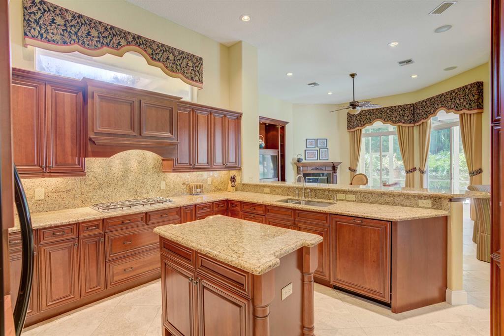 OLD MARSH GOLF CLUB - Residential