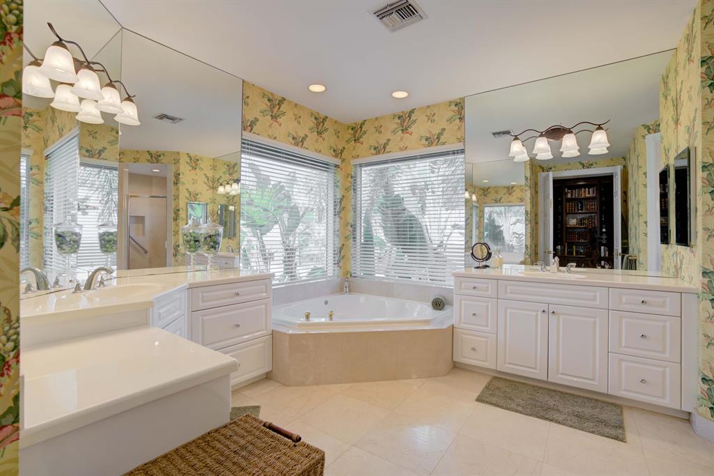 OLD MARSH GOLF CLUB - Residential