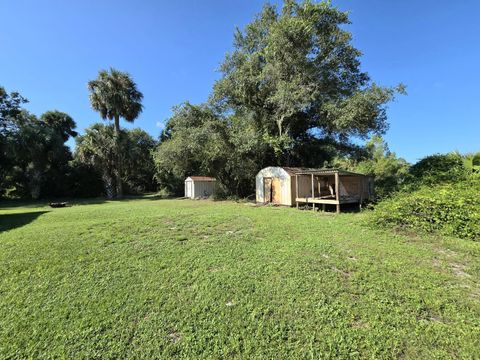 A home in Okeechobee