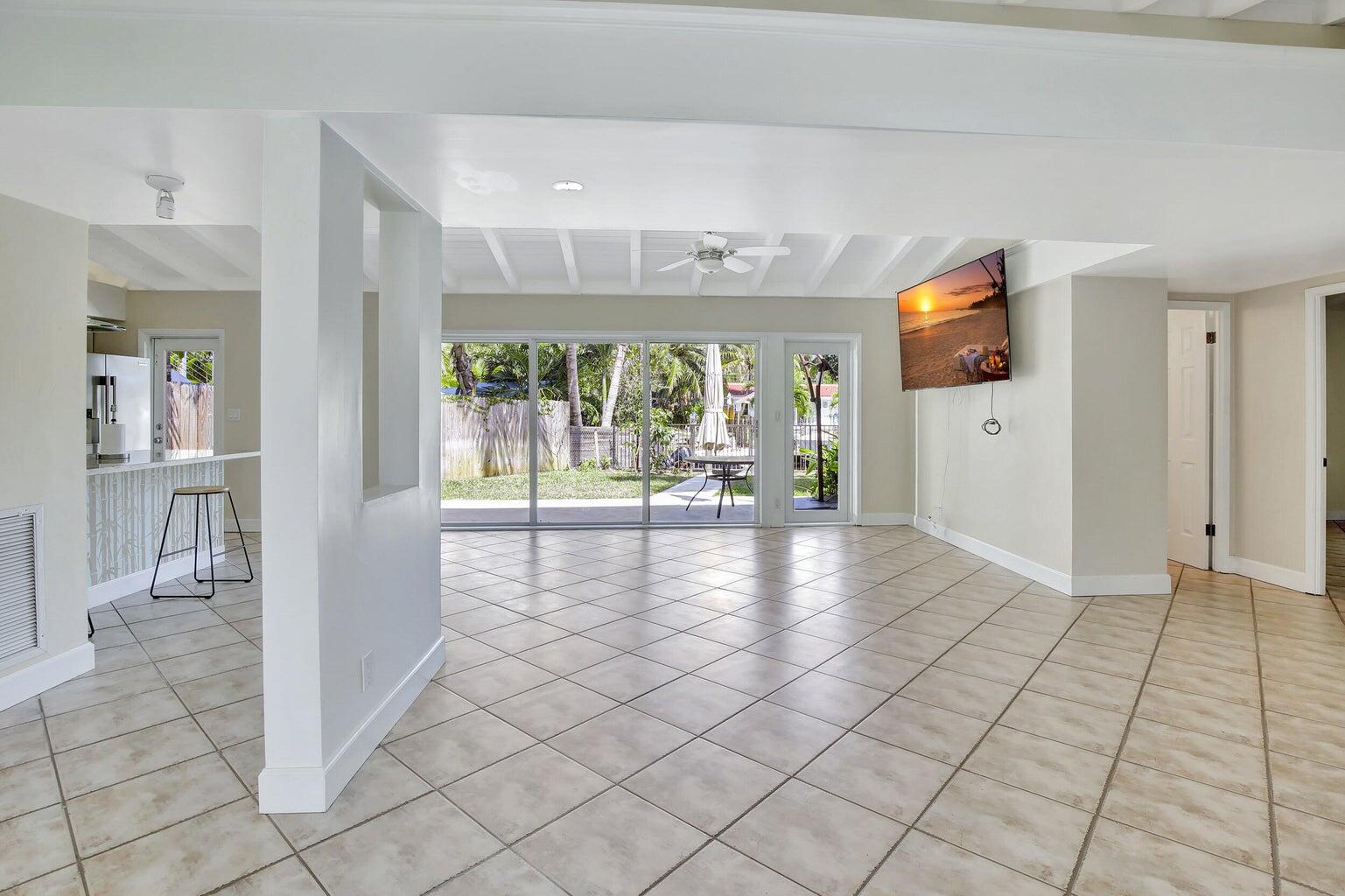 1733 SW 5th Court