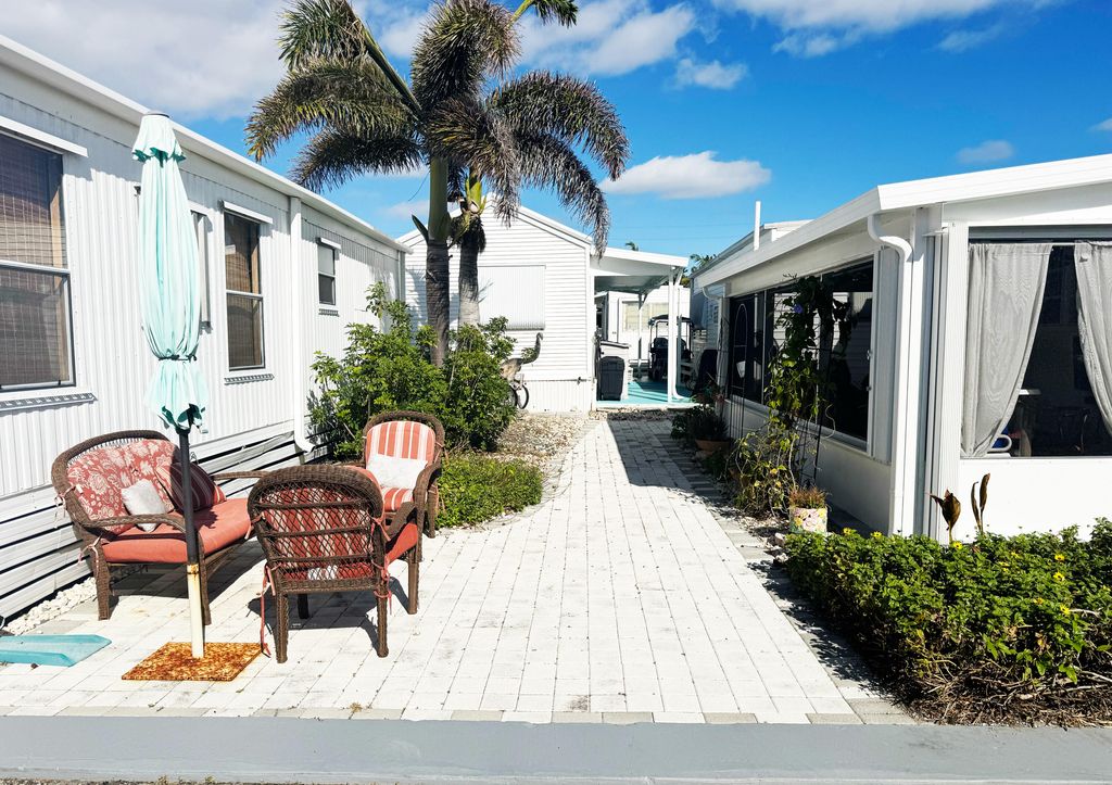 Photo of 13 Hibiscus Drive #I, Briny Breezes, FL 33435 (MLS # R11051238)