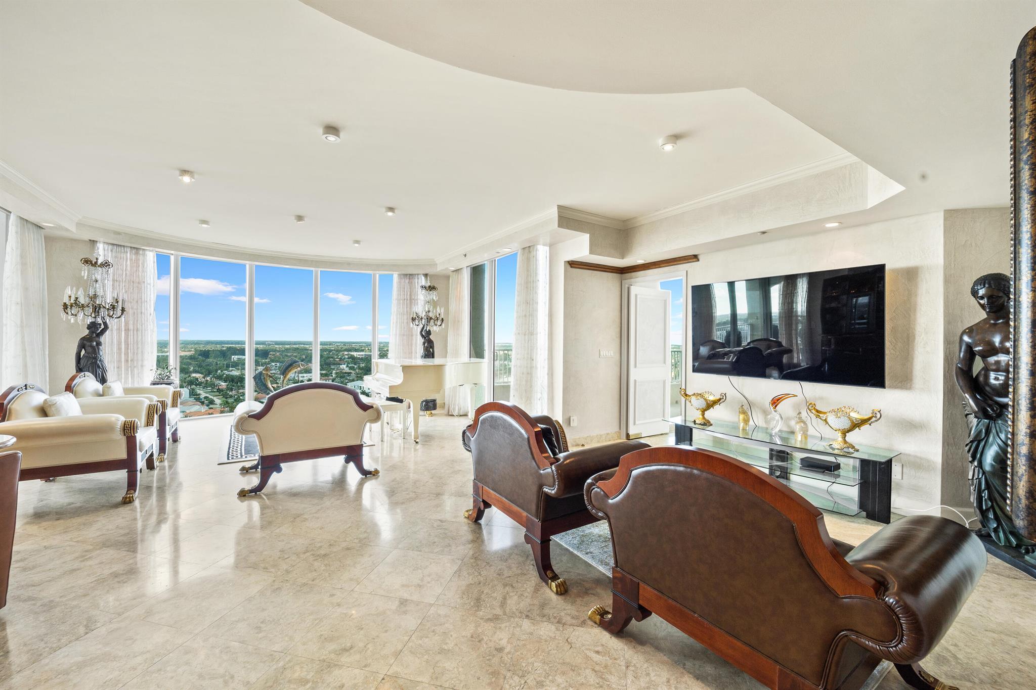 TOSCANA WEST CONDO - Residential