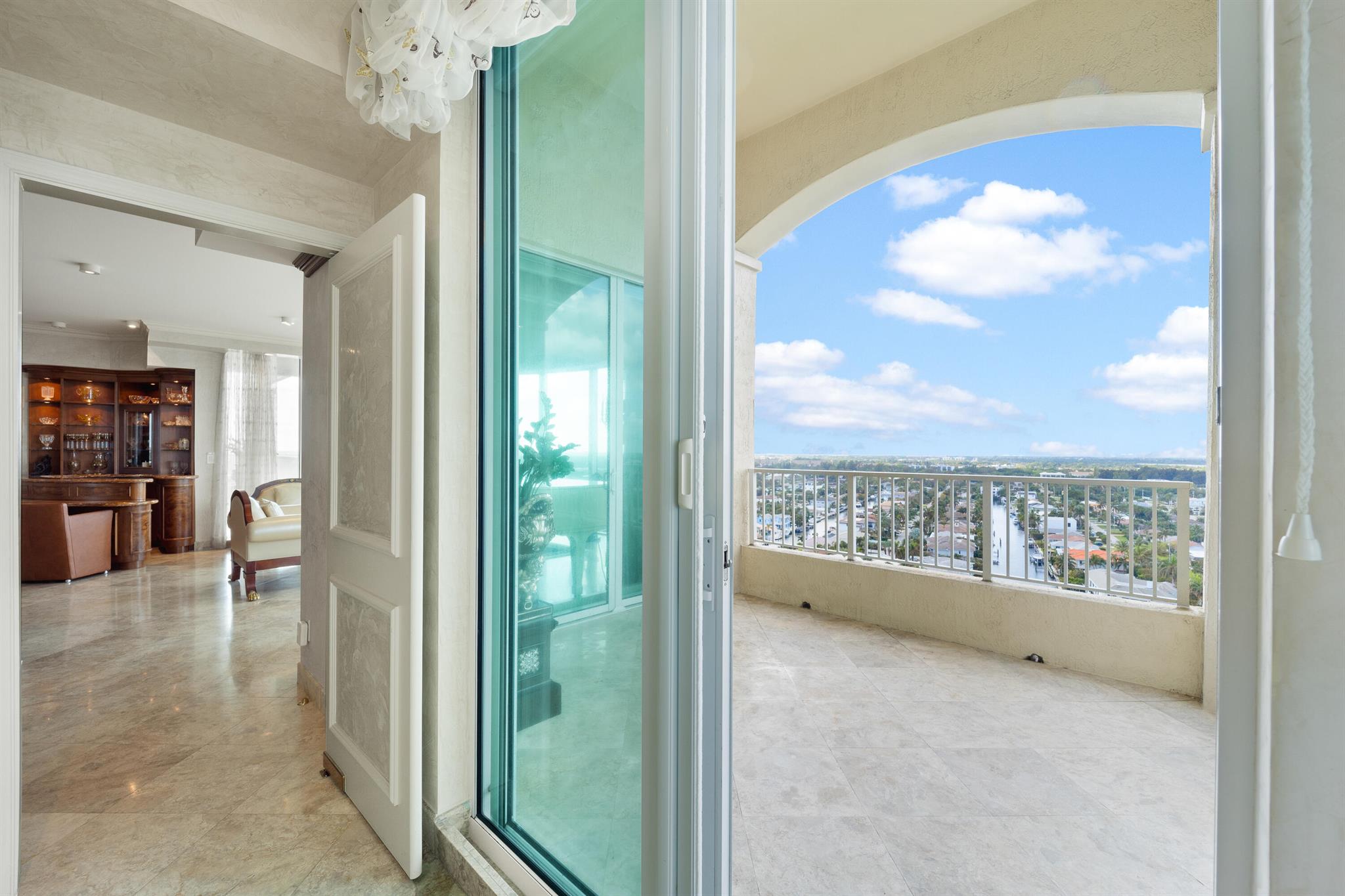 TOSCANA WEST CONDO - Residential