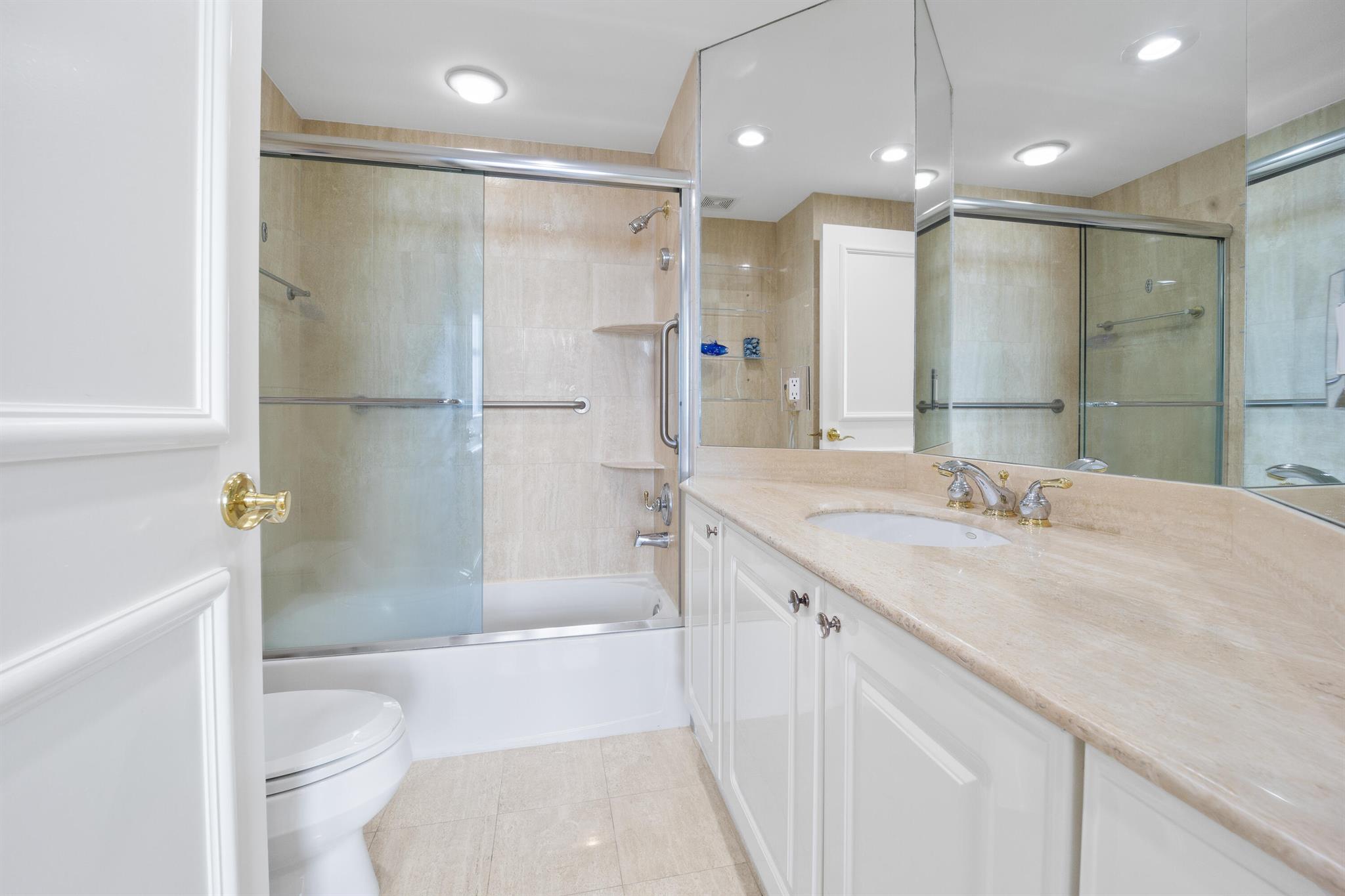 TOSCANA WEST CONDO - Residential