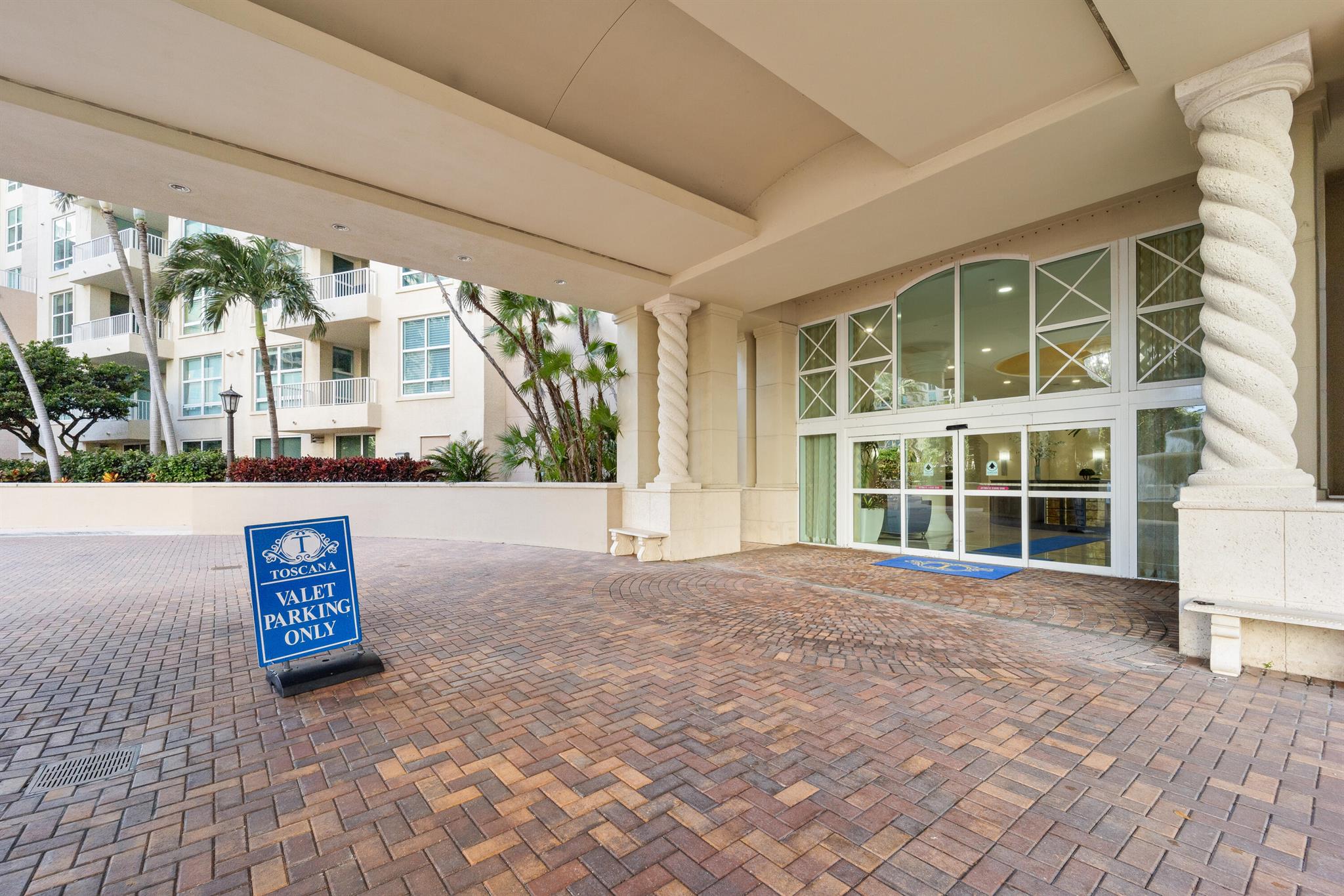 TOSCANA WEST CONDO - Residential