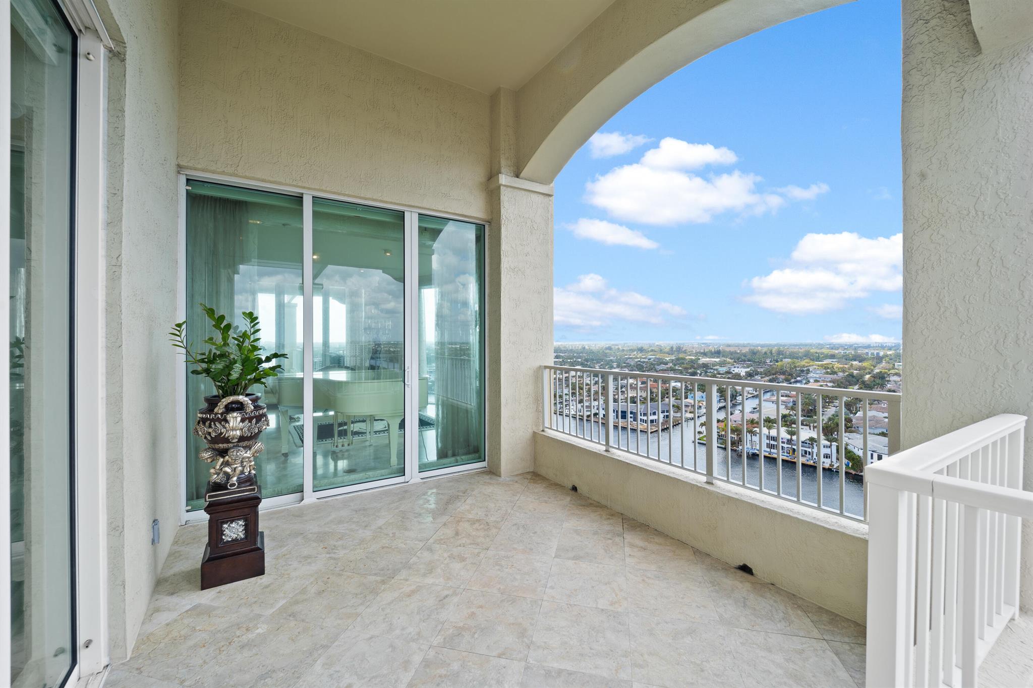 TOSCANA WEST CONDO - Residential