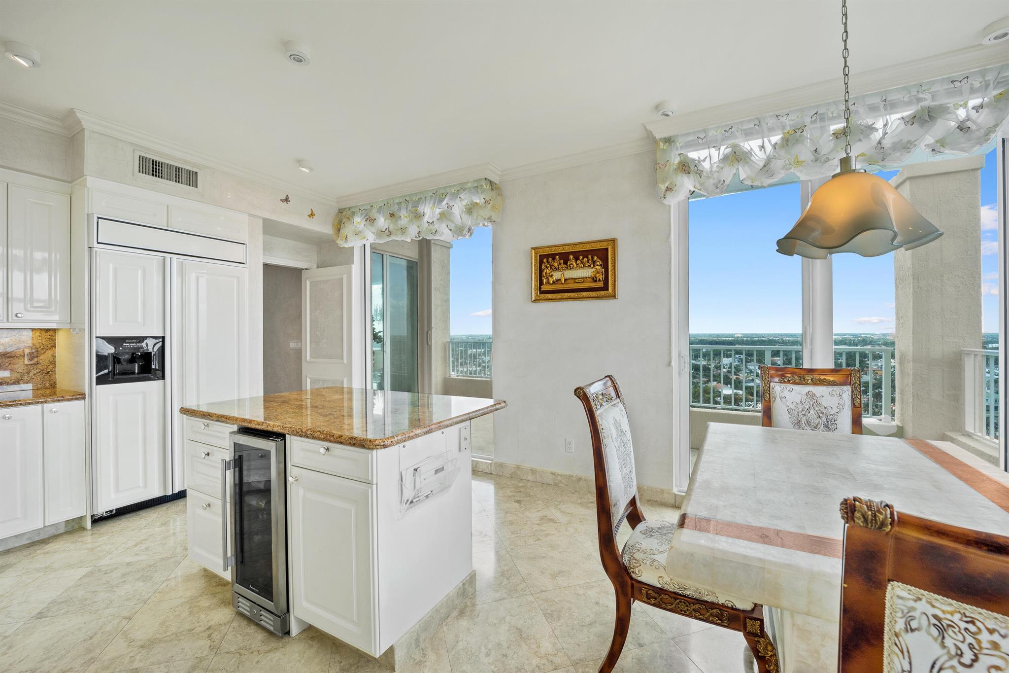 TOSCANA WEST CONDO - Residential