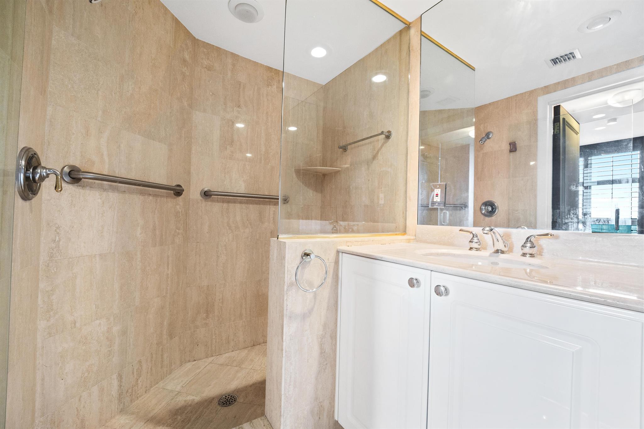 TOSCANA WEST CONDO - Residential