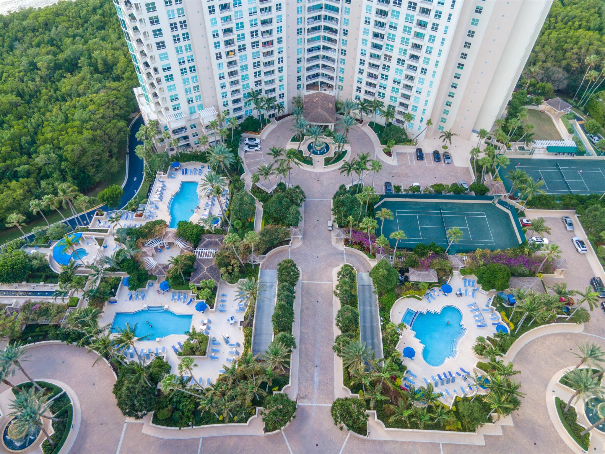 TOSCANA WEST CONDO - Residential