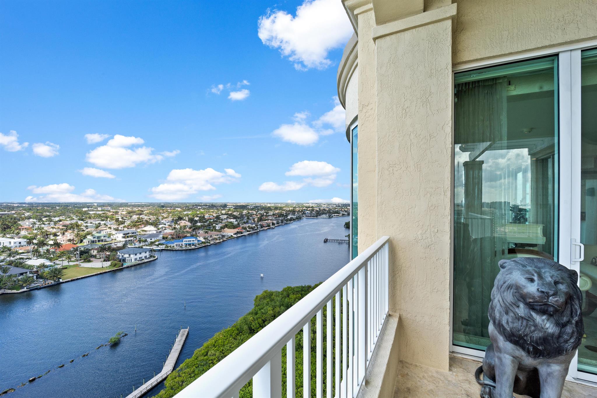 TOSCANA WEST CONDO - Residential