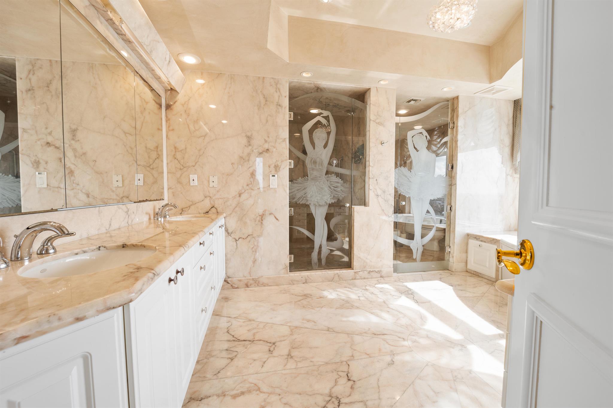 TOSCANA WEST CONDO - Residential