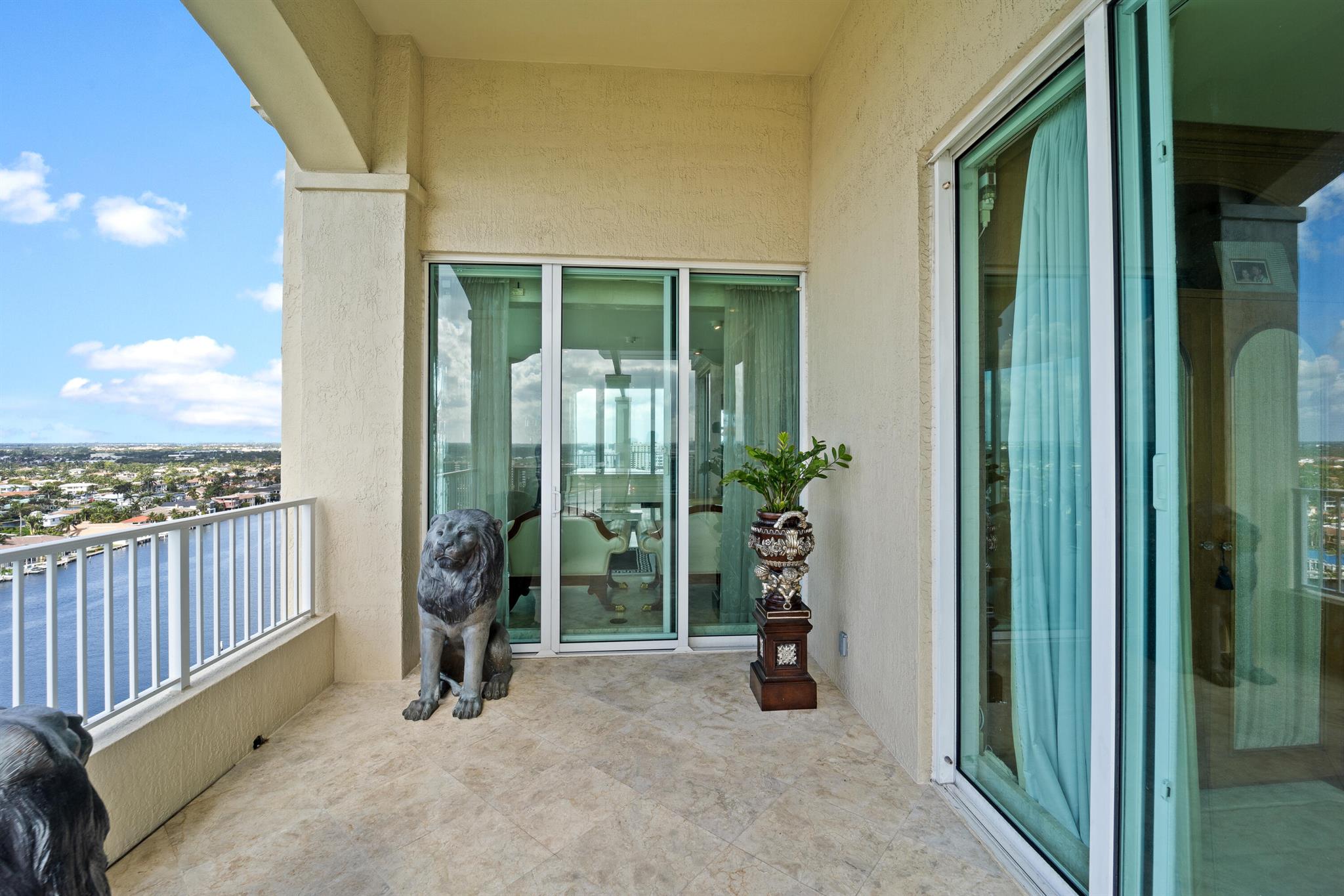 TOSCANA WEST CONDO - Residential