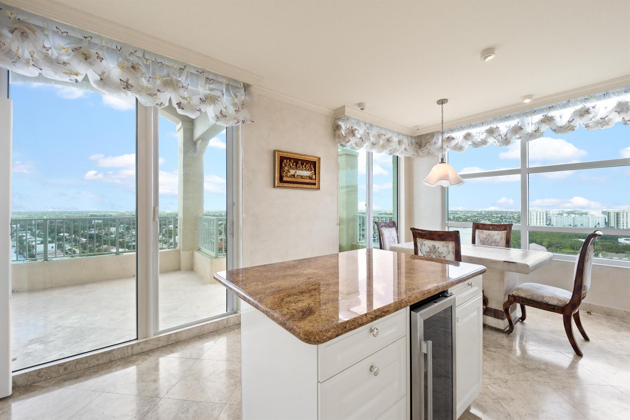 TOSCANA WEST CONDO - Residential