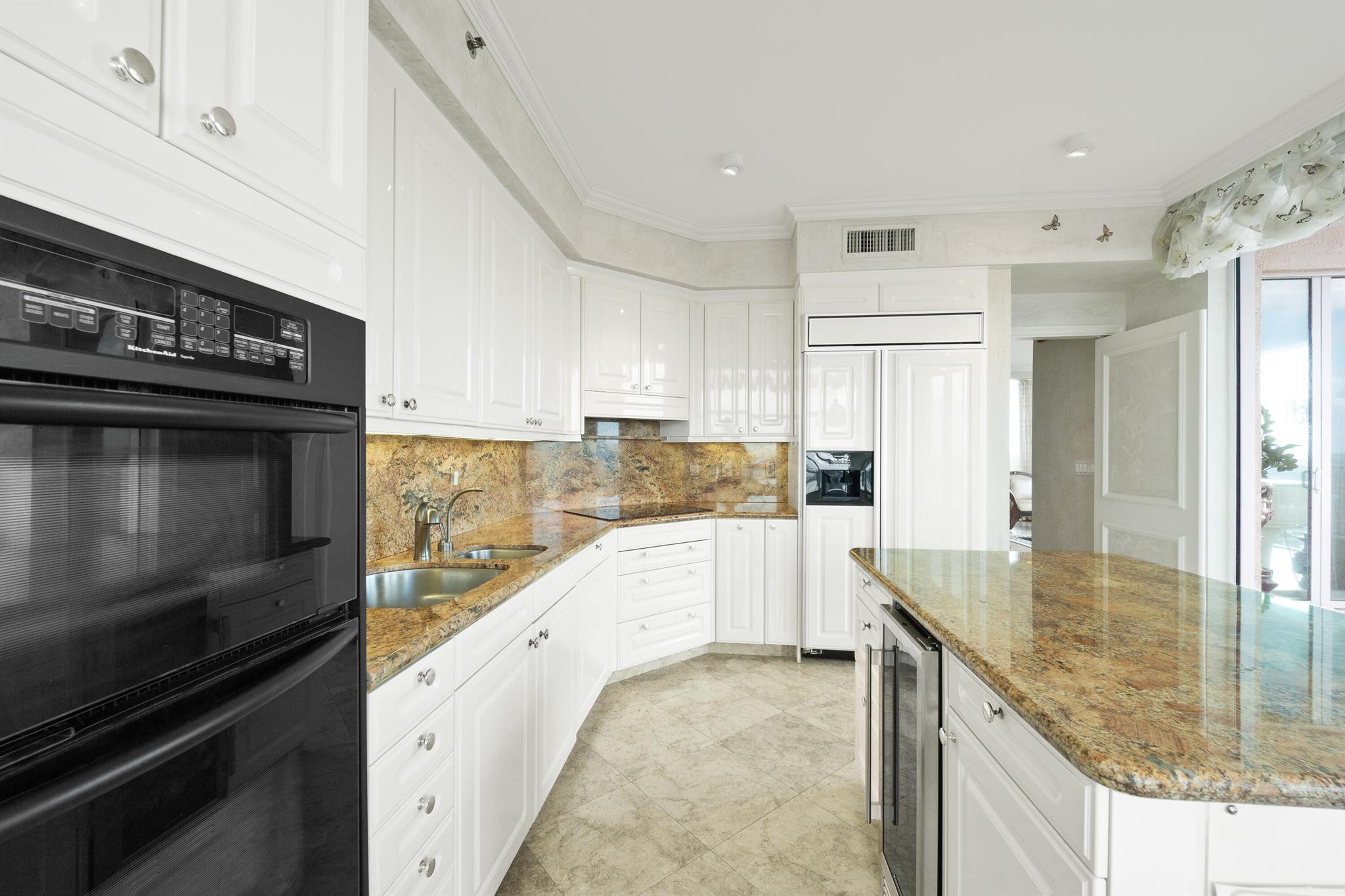 TOSCANA WEST CONDO - Residential