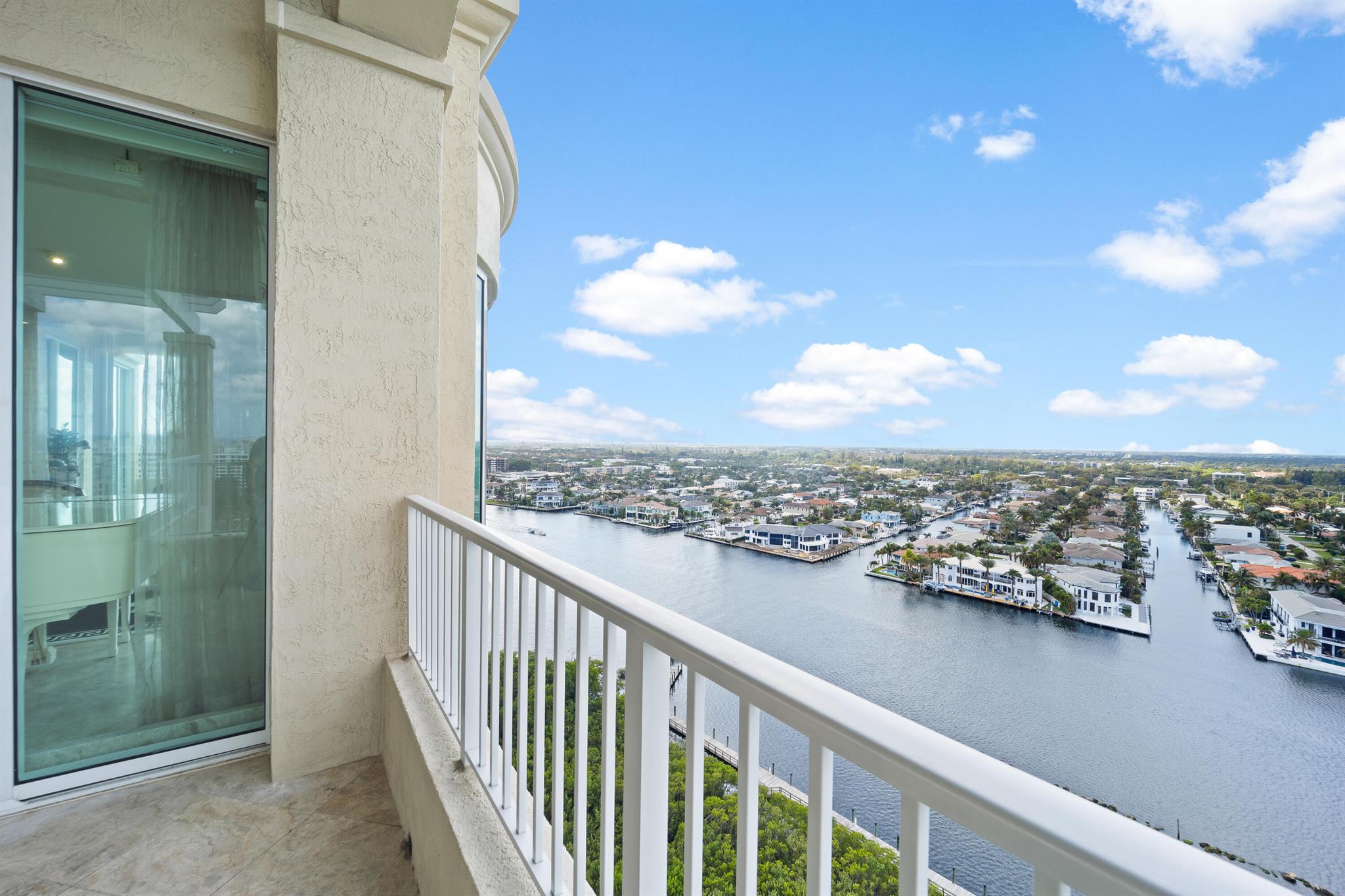 TOSCANA WEST CONDO - Residential