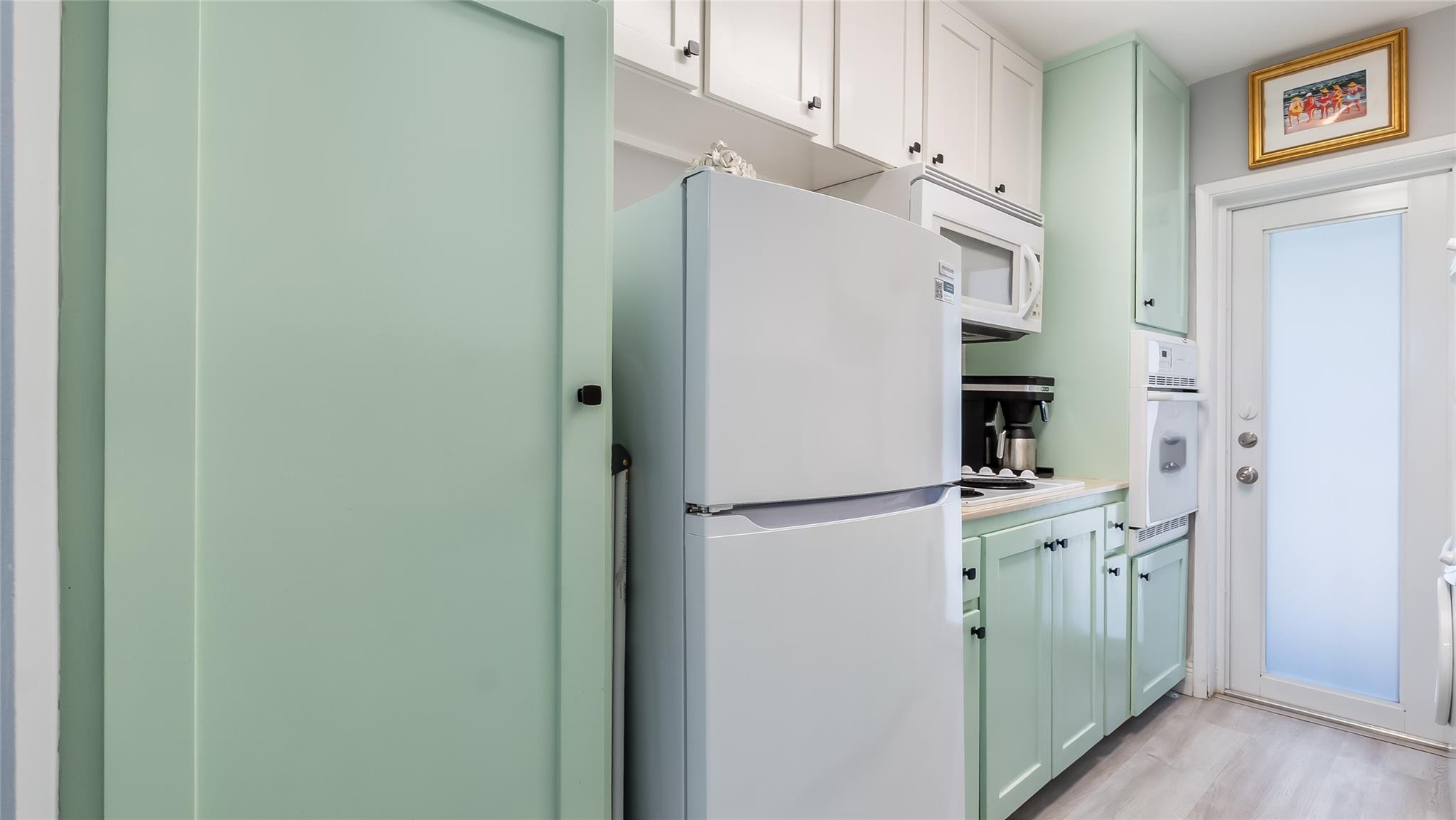 SEA CLUB INC CO-OP UNIT 3 - Residential