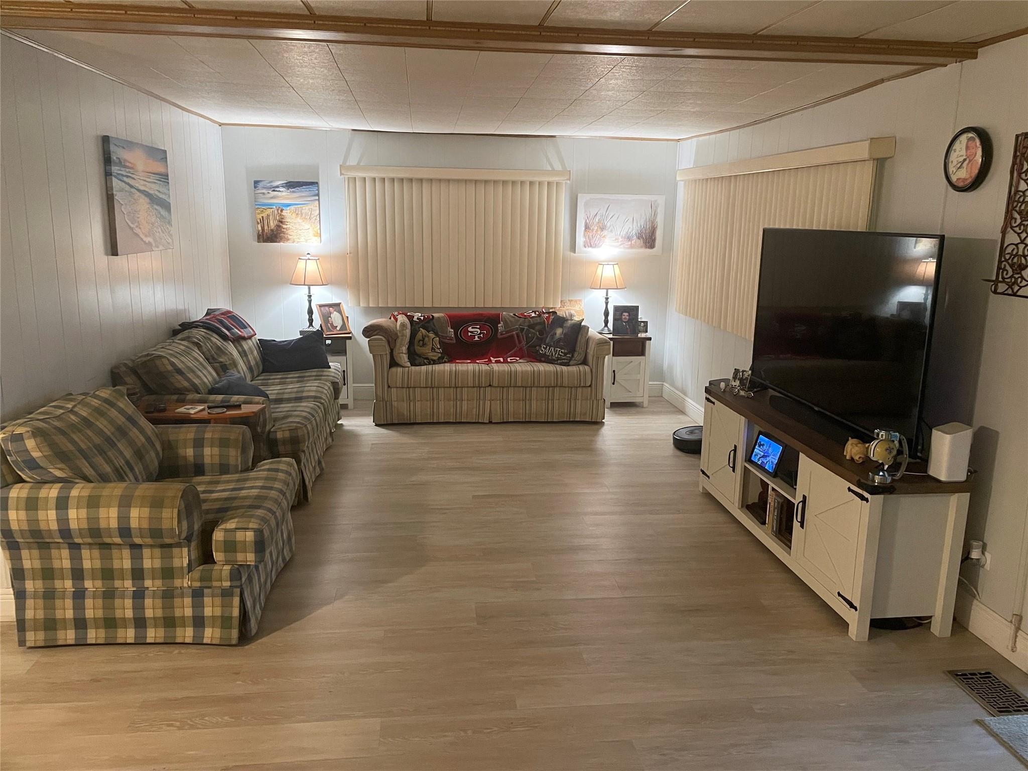 2196 SW 83rd Ave