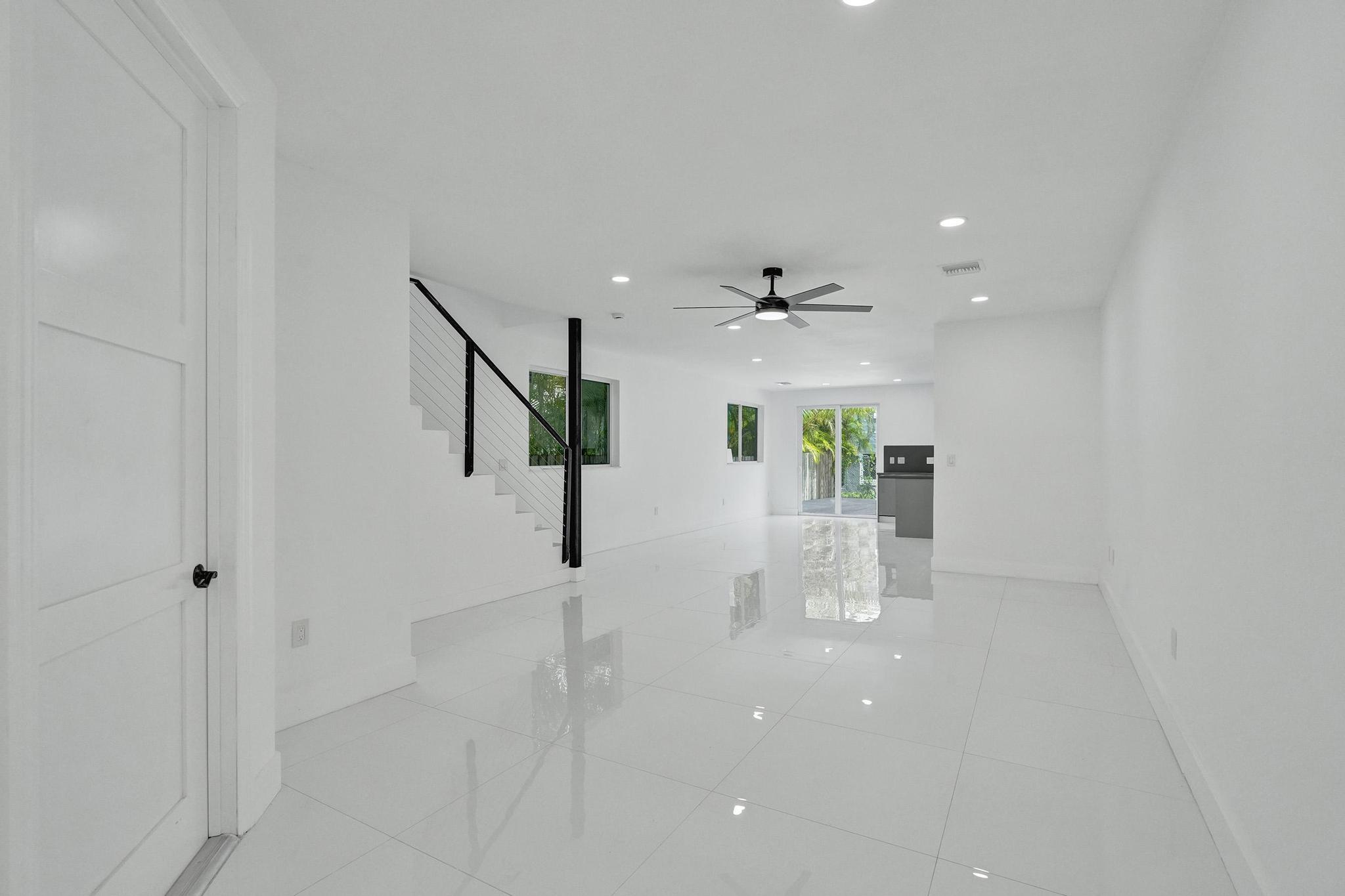WAVERLY PLACE - Residential Lease
