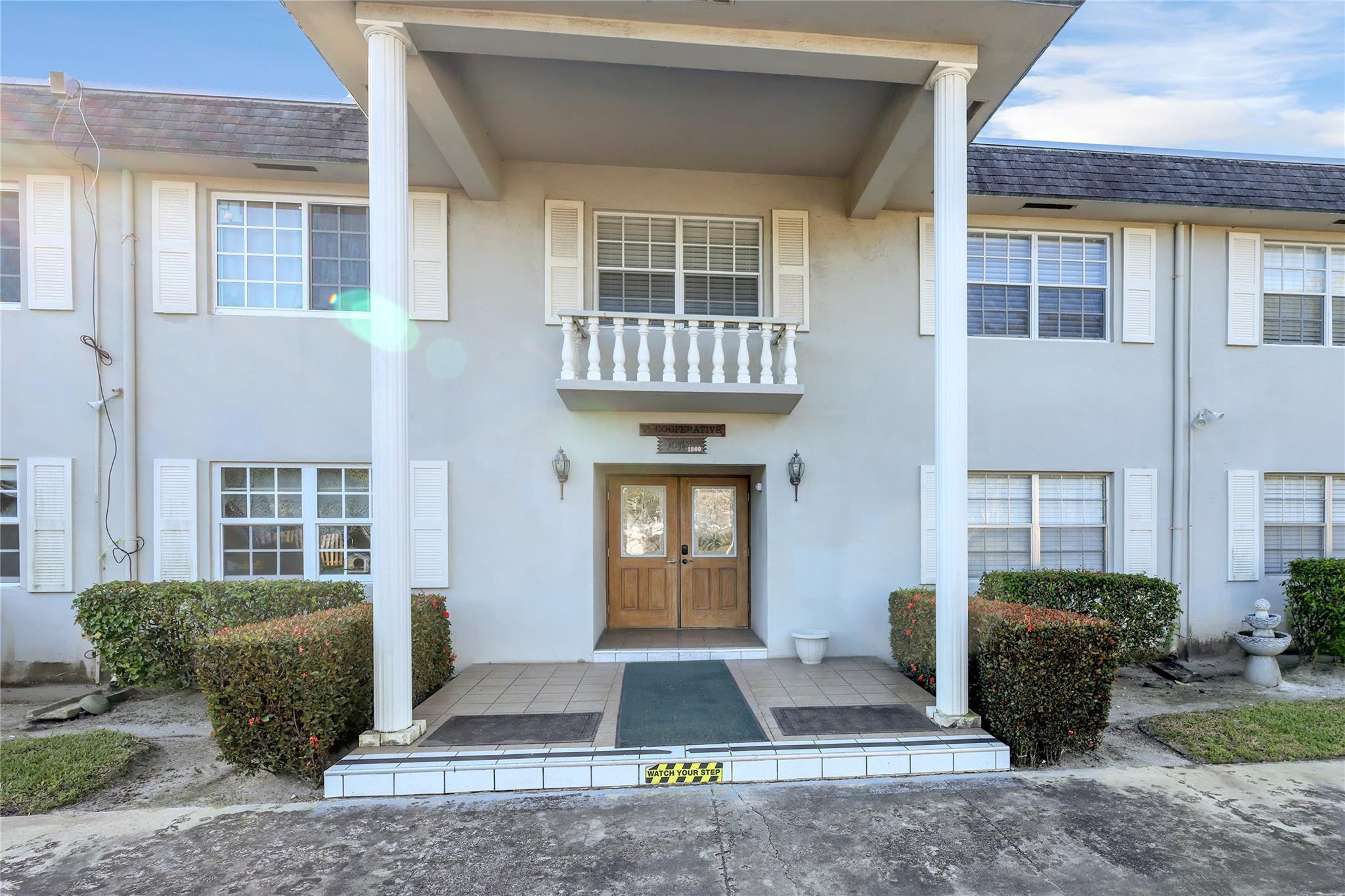 Mayfair Apt Co-op - Residential