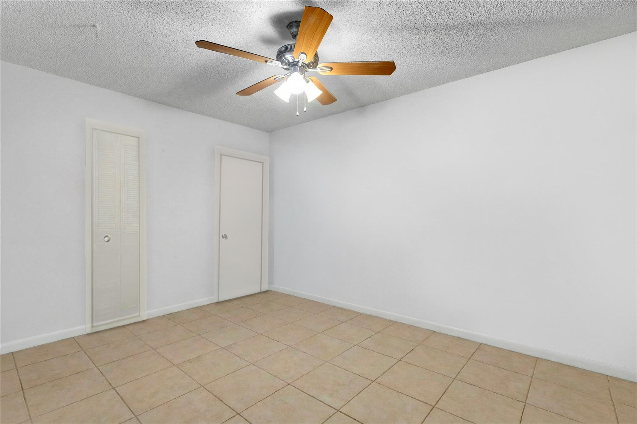 Mayfair Apt Co-op - Residential