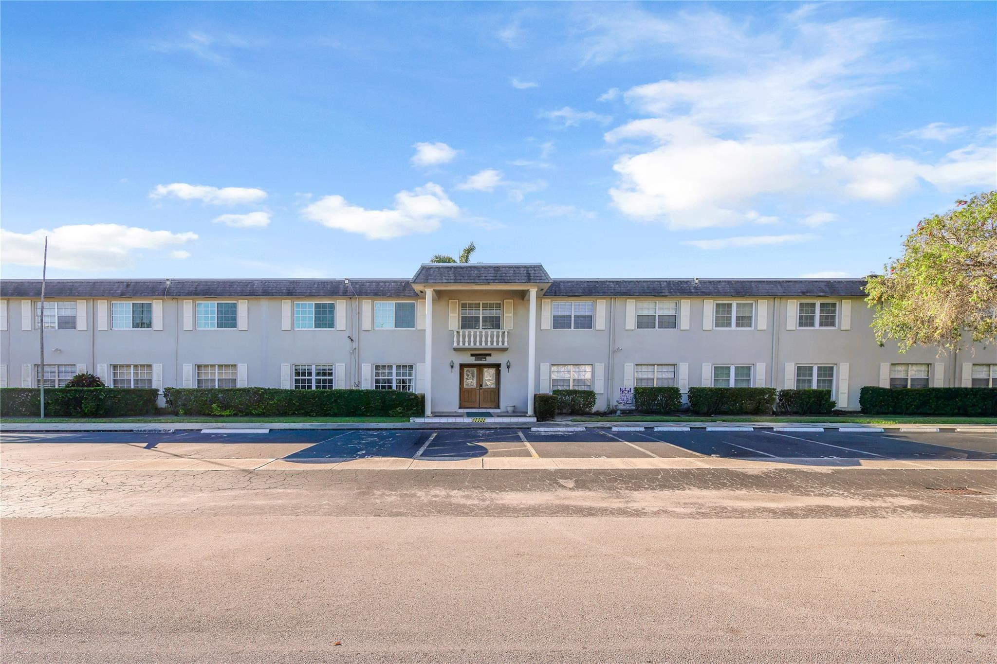 Mayfair Apt Co-op - Residential