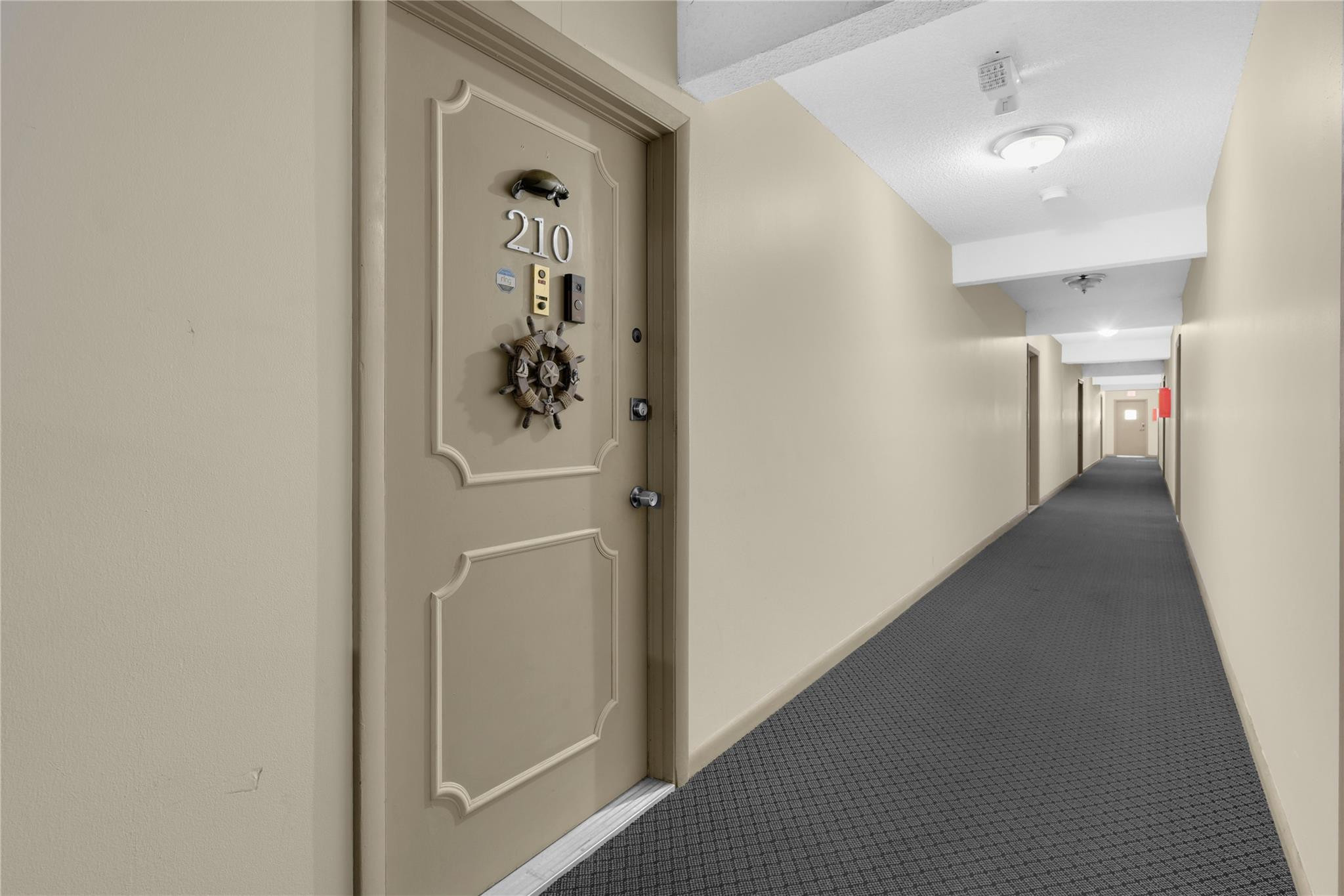 Mayfair Apt Co-op - Residential