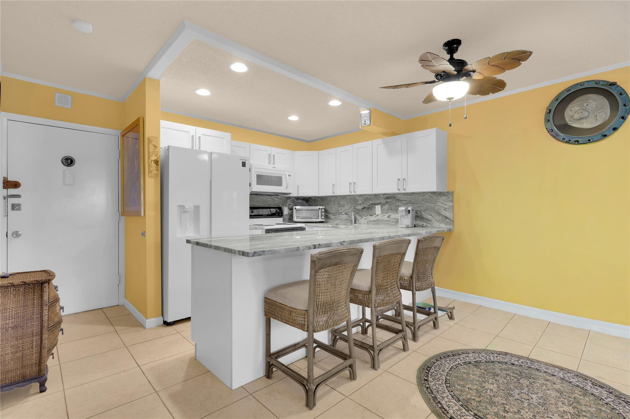 Mayfair Apt Co-op - Residential
