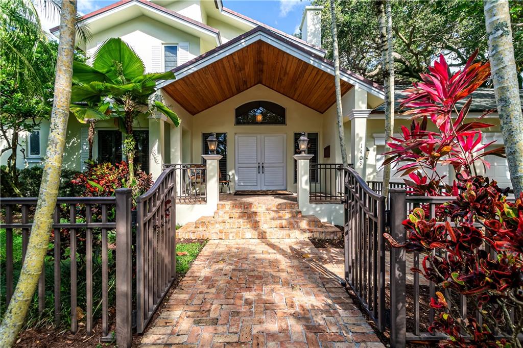 Rio Vista Isles - Residential