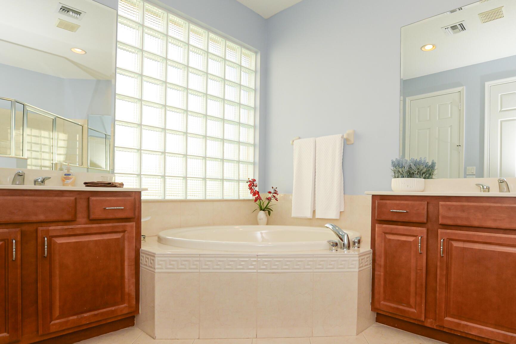 LAKES AT PGA VILLAGE - Residential