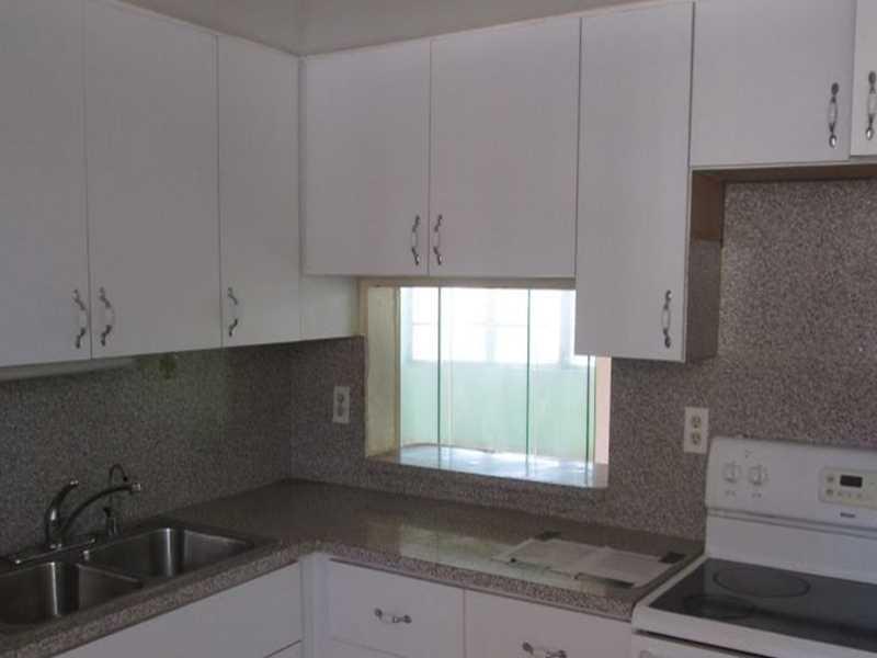 FOURTH MOORINGS CONDO - Residential