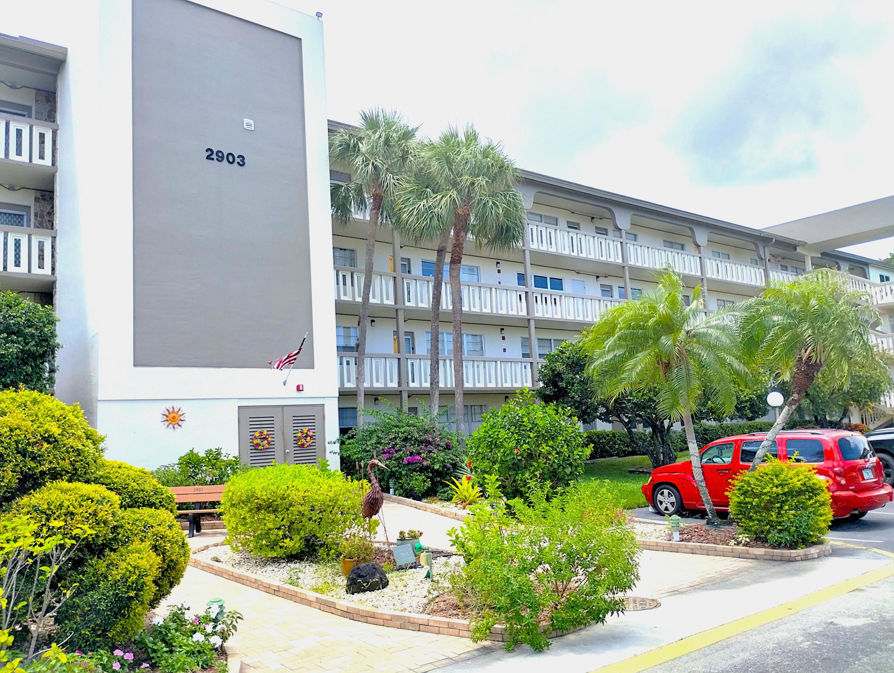2903 VICTORIA Circle O4