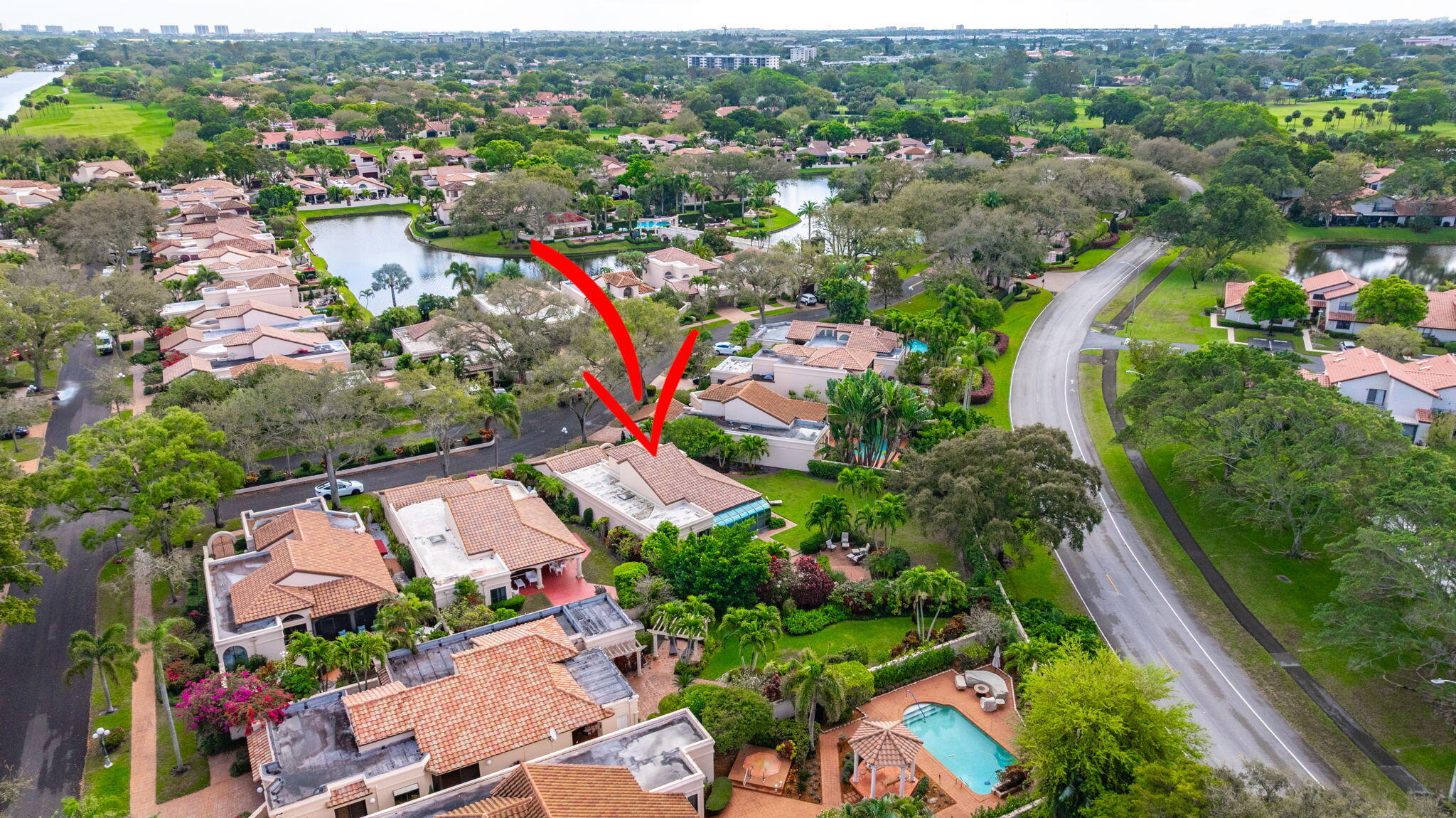 VILLA DESTE CONDO - Residential