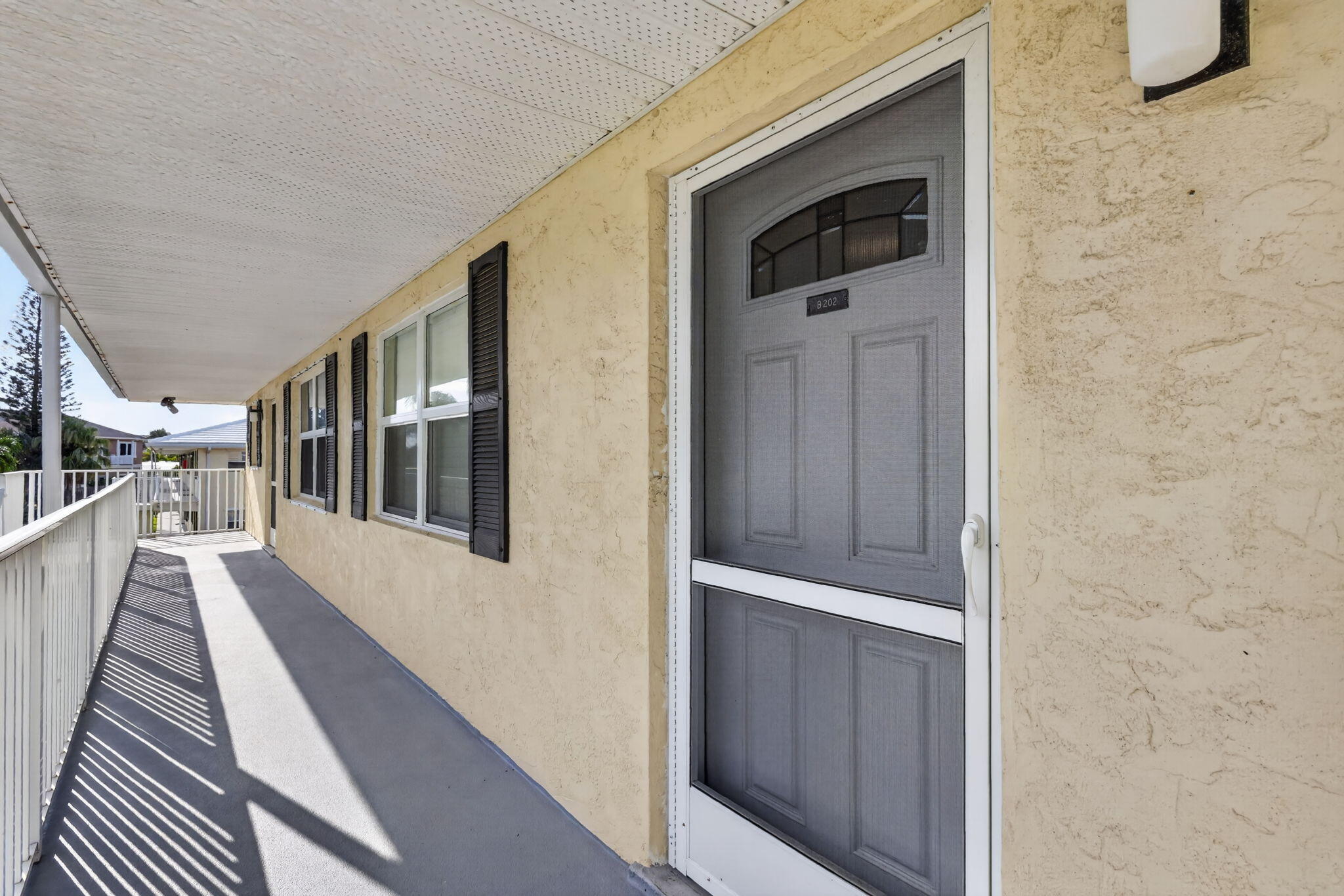 200 N El Mar Drive B202