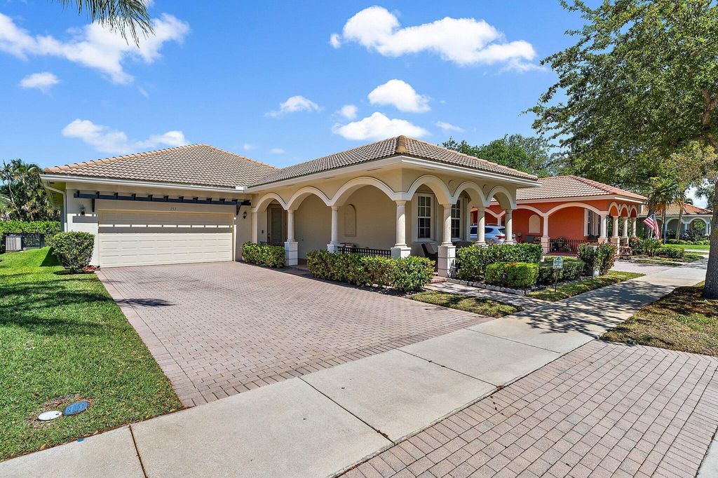 Photo of 153 Via Rosina, Jupiter, FL 33458 (MLS # R11083805)