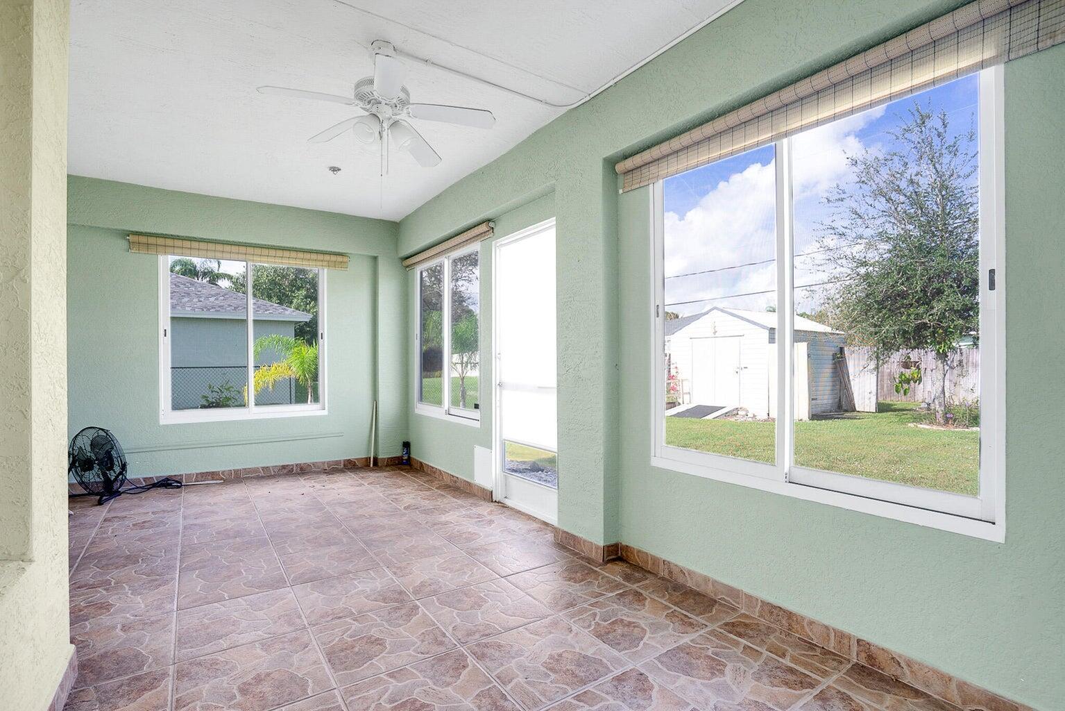 PORT ST LUCIE SECTION 25 - Residential Lease
