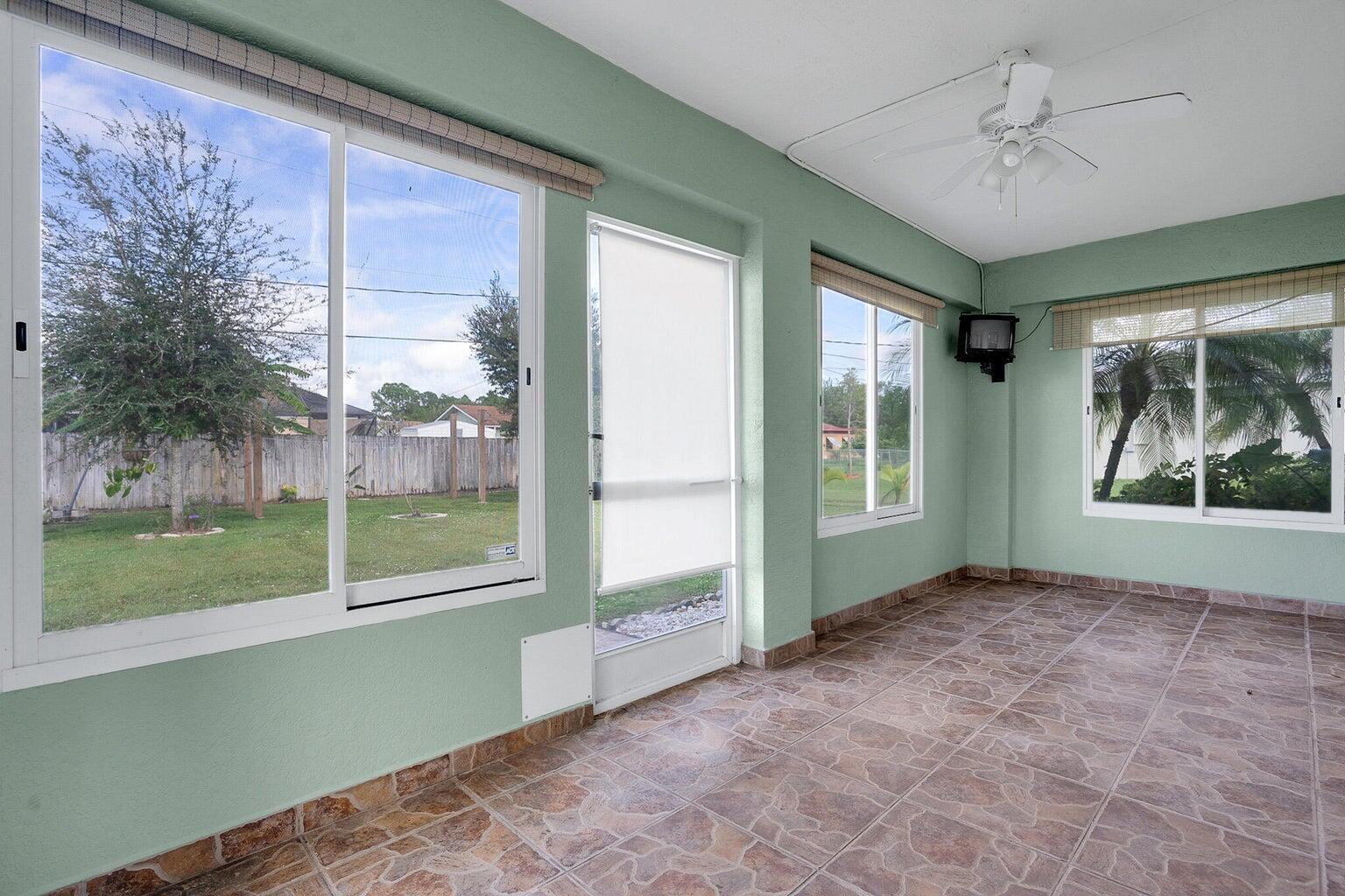 PORT ST LUCIE SECTION 25 - Residential Lease