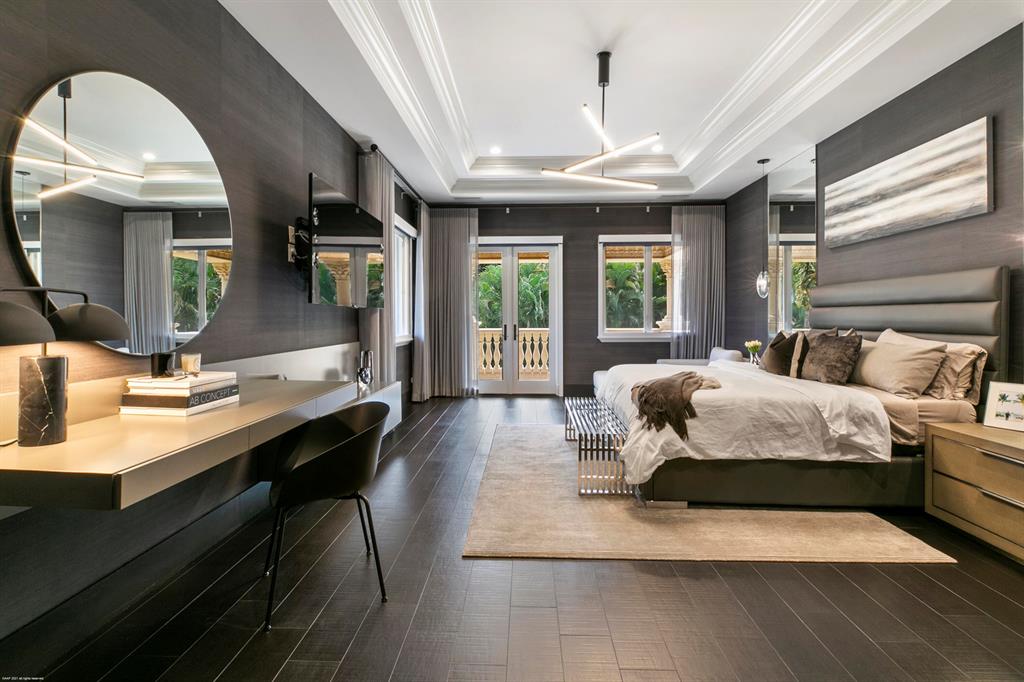 OLD PALM - Residential