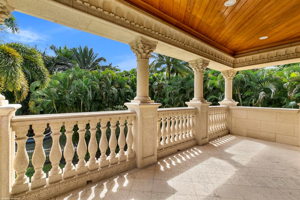 OLD PALM - Residential