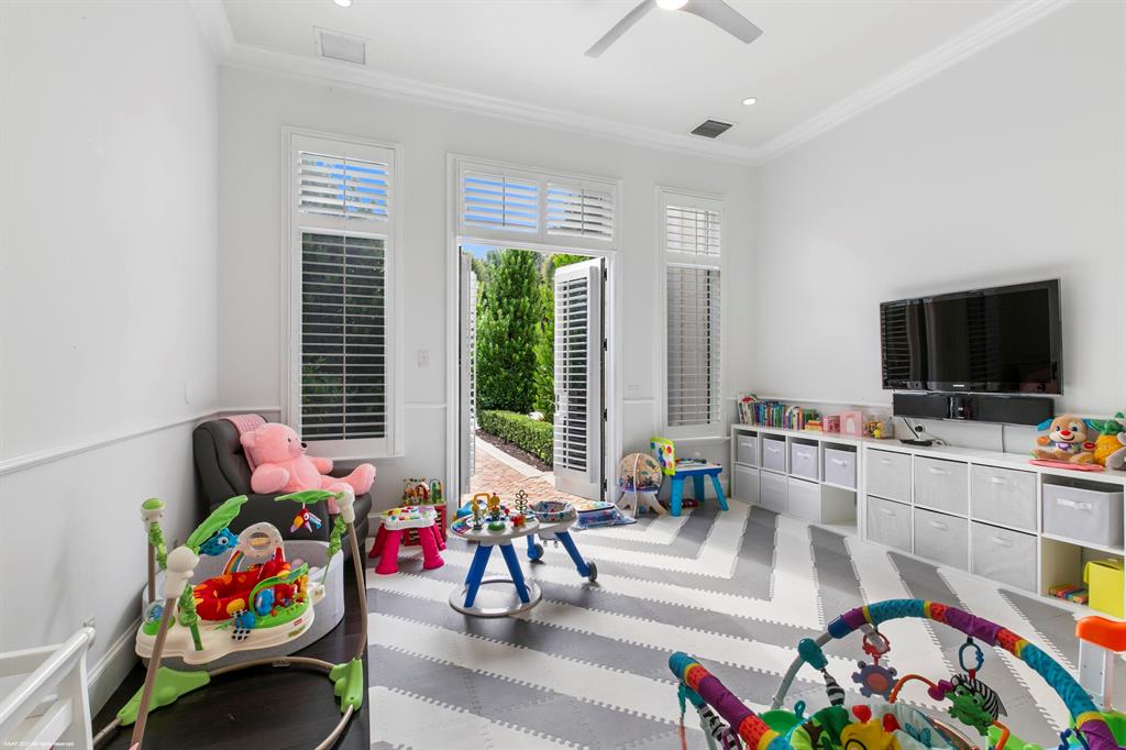 OLD PALM - Residential