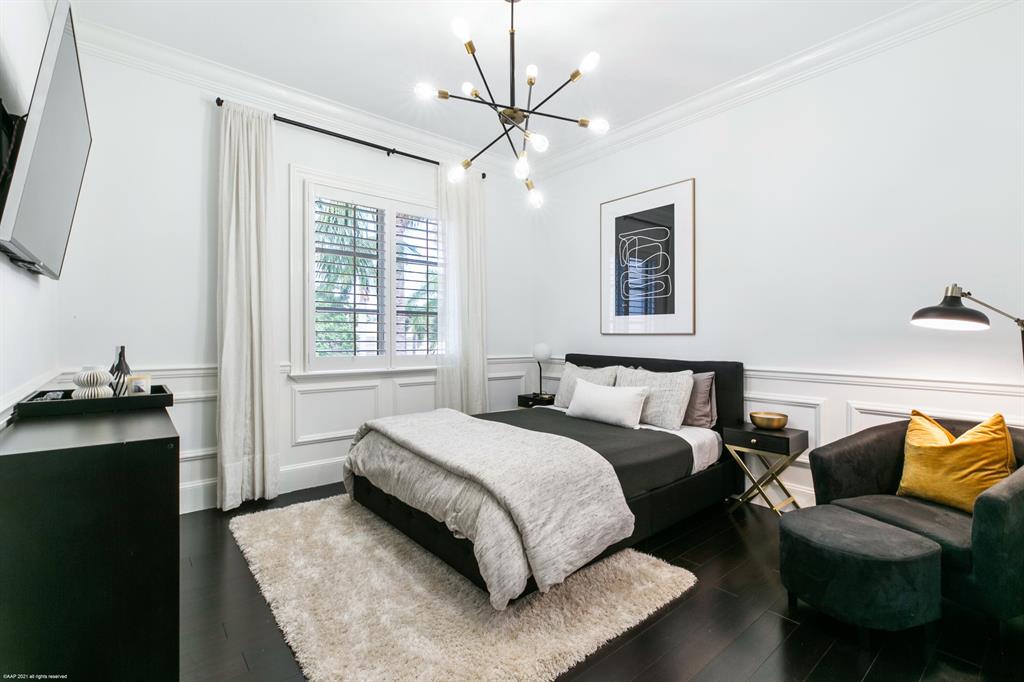 OLD PALM - Residential